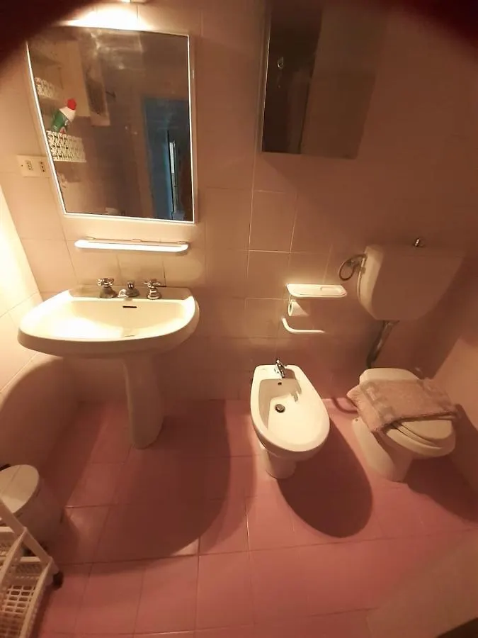 Appartamento In Villa Storica Sul Mare Per 8/10 Persone Castagneto Carducci Apartment